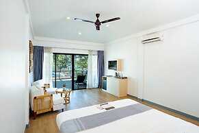 Sanctuary Nam Ngum Beach Resort