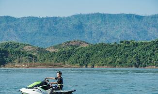 Sanctuary Nam Ngum Beach Resort