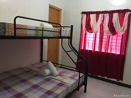 Gaea's Apartments - Hostel