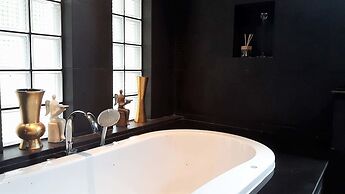 Private Pool Villas Phuket - Mandala Arnalia