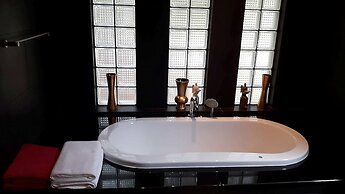 Private Pool Villas Phuket - Mandala Arnalia