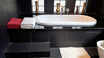 Private Pool Villas Phuket - Mandala Arnalia