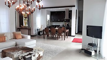 Private Pool Villas Phuket - Mandala Arnalia