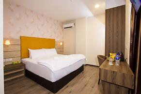 Tropicana Boutique Hotel