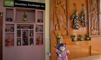 Mandalay Kandawgyi Inn