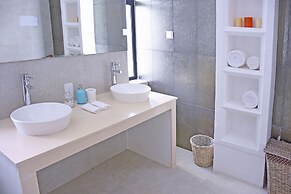 Villa Santé by The Serendipity Collection