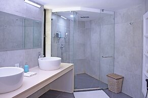 Villa Santé by The Serendipity Collection