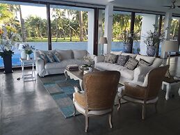 Villa Santé by The Serendipity Collection