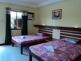 Greenfields Tourist Inn