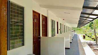 Greenfields Tourist Inn