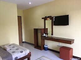 Greenfields Tourist Inn