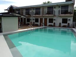 Greenfields Tourist Inn