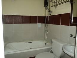 Greenfields Tourist Inn