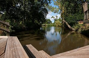 Goss Hall Bed & Breakfast