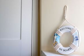 Goss Hall Bed & Breakfast