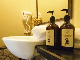 Niras Bankoc Cultural Hostel