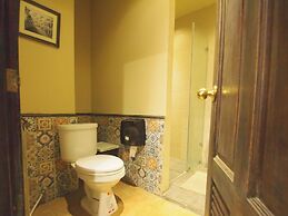 Niras Bankoc Cultural Hostel