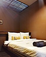 Niras Bankoc Cultural Hostel