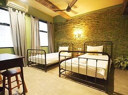 Niras Bankoc Cultural Hostel