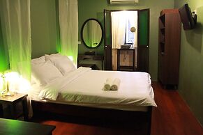 Niras Bankoc Cultural Hostel