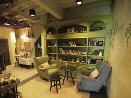 Niras Bankoc Cultural Hostel