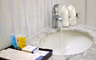 Asia Hotel & Resorts
