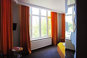 Beehive Hotel Odessa