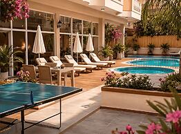Bella Rose Apart Hotel