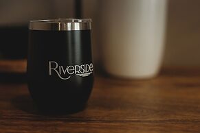 Riverside Suites