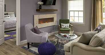 Inn at Huntingfield Creek