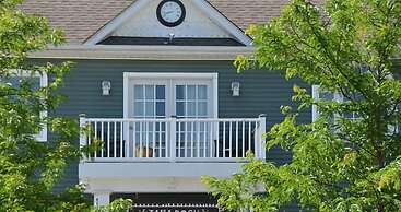 Inn at Huntingfield Creek