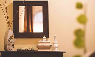 Le Luxe Boutique Hotel