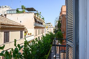 Domus Spagna Frattina Prestige Suite