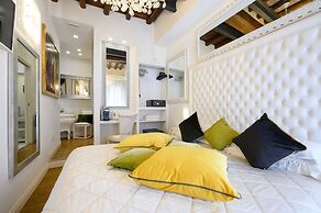 Domus Spagna Frattina Prestige Suite