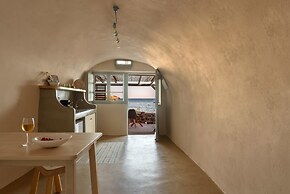 Sublime Villa & Caves