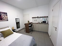 Ha-Carmel Market Apartment