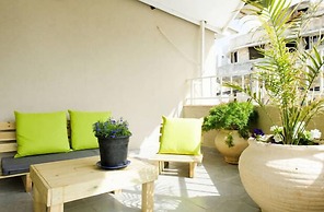 Ha-Carmel Market Apartment