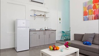 Ha-Carmel Market Apartment