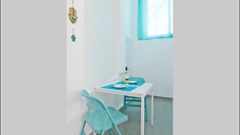 Ha-Carmel Market Apartment