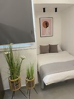 Ha-Carmel Market Apartment