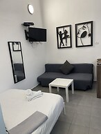 Ha-Carmel Market Apartment