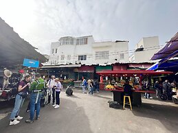 Ha-Carmel Market Apartment