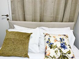 Ha-Carmel Market Apartment