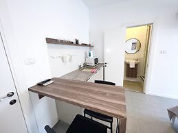 Ha-Carmel Market Apartment