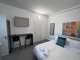 Ha-Carmel Market Apartment