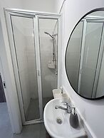 Ha-Carmel Market Apartment