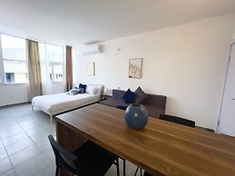 Ha-Carmel Market Apartment