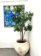 Ha-Carmel Market Apartment