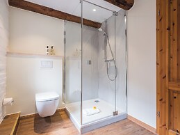Tides Boutique Hotel