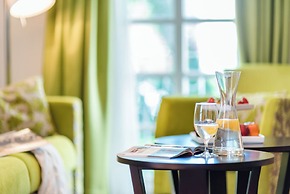 Tides Boutique Hotel